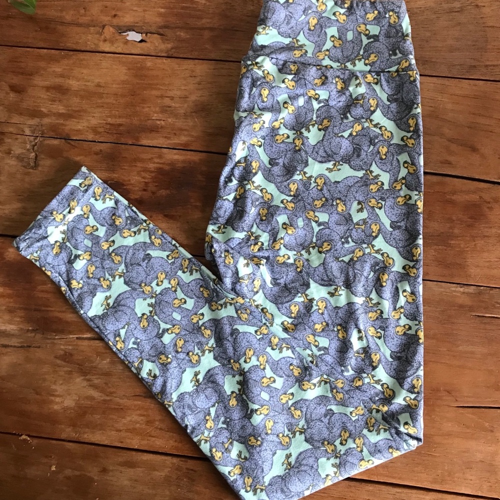 Lularoe dodo “unicorn” printed leggings